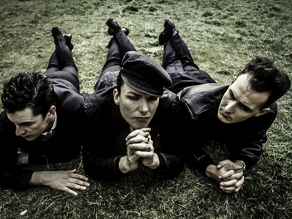 Blow Monkeys