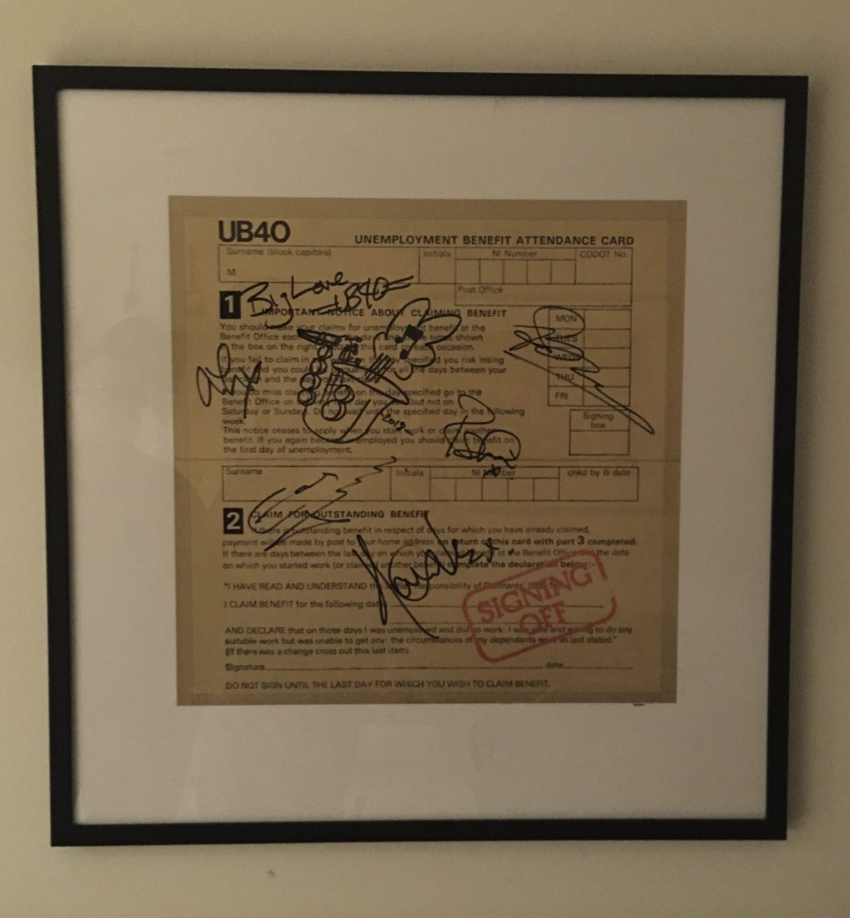 UB40 - 'Signing Off'